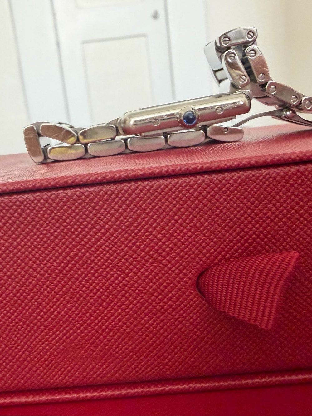 Cartier Women’s Small Steel Tank Must Watch - Picture 6 of 15